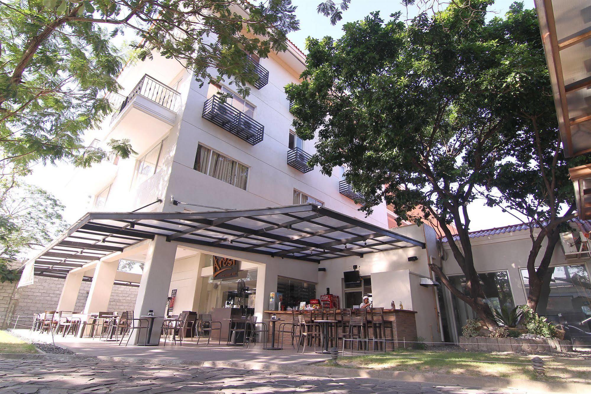 Court Meridian Hotel & Suites Olongapo Luaran gambar