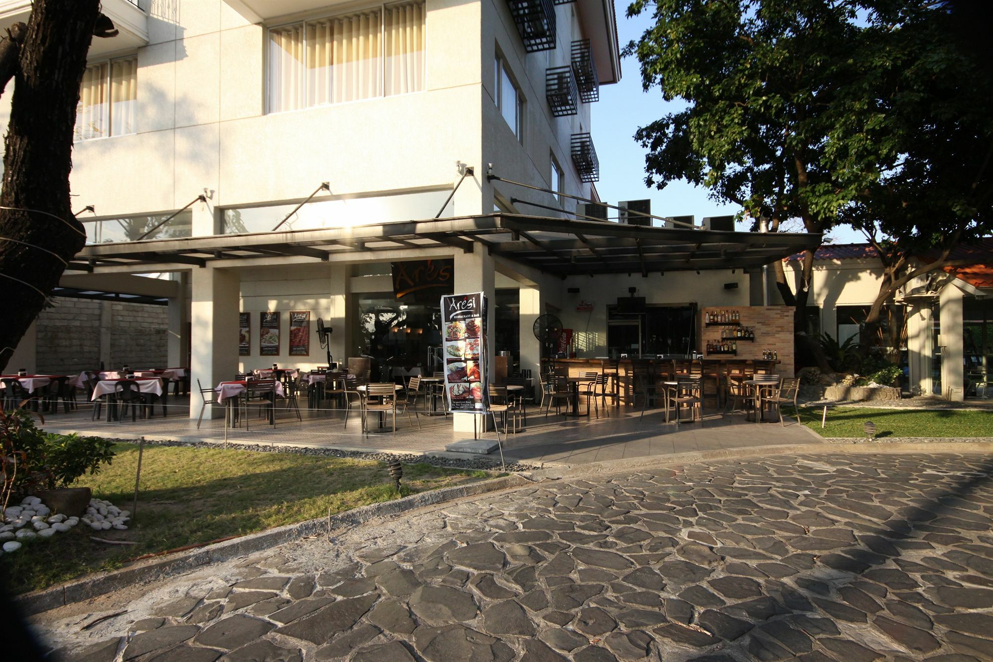 Court Meridian Hotel & Suites Olongapo Luaran gambar